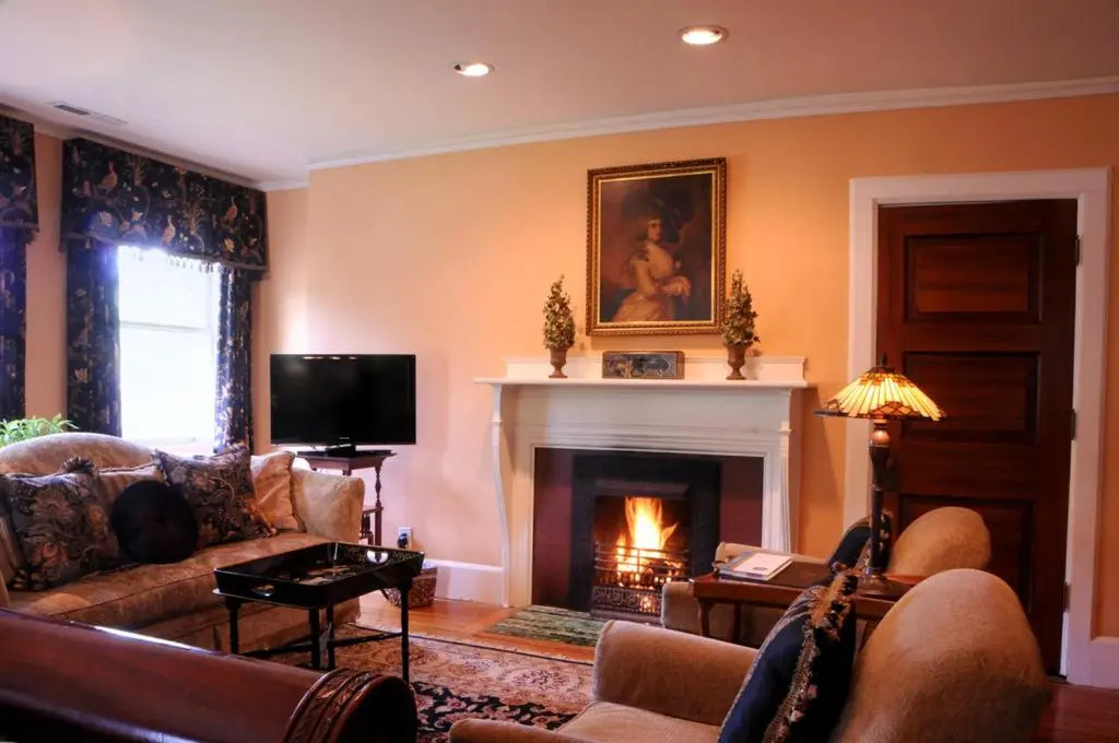 Black Walnut B&B Inn