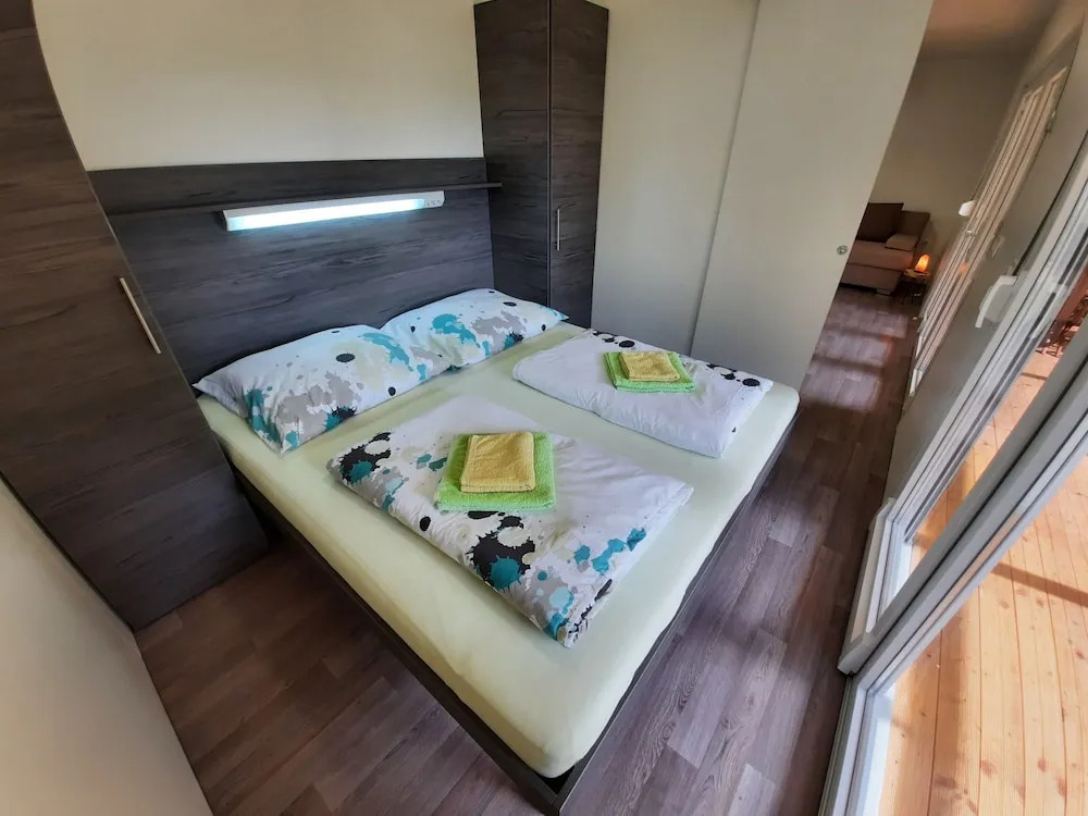 Apartment Žonir