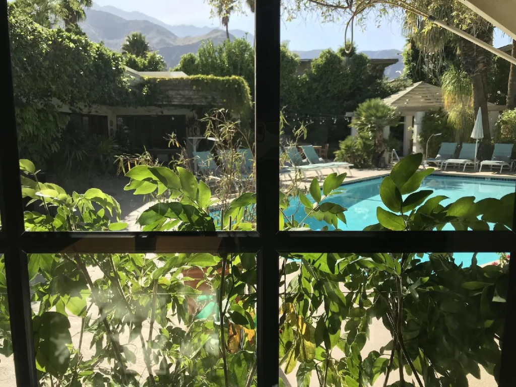 Descanso Resort, A Mens Resort