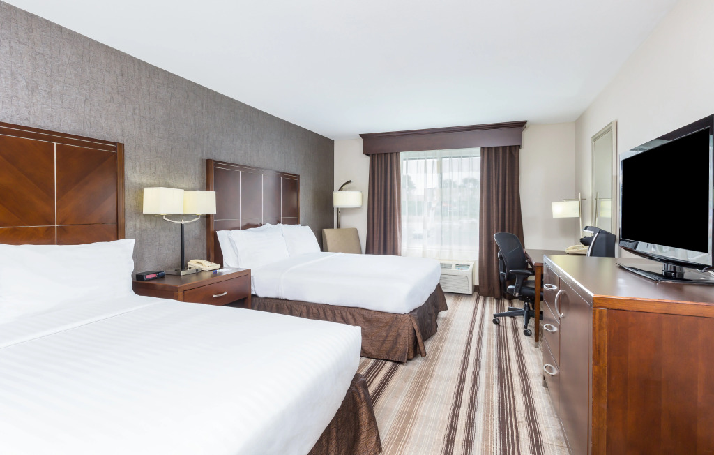 Holiday Inn Express San Diego - Sea World Area by IHG
