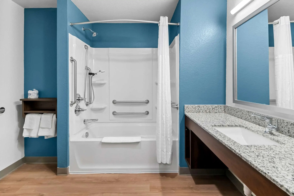 Woodspring Suites Waco South
