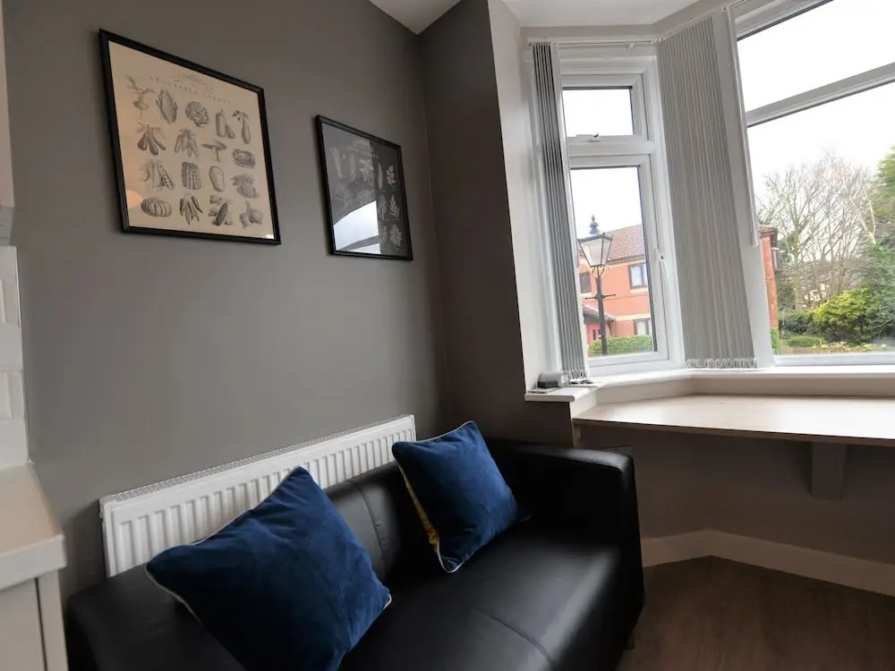 Cosy Studio in Coventry Near Coventry Market