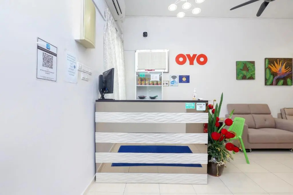 Hotel O Come Inn Premium
