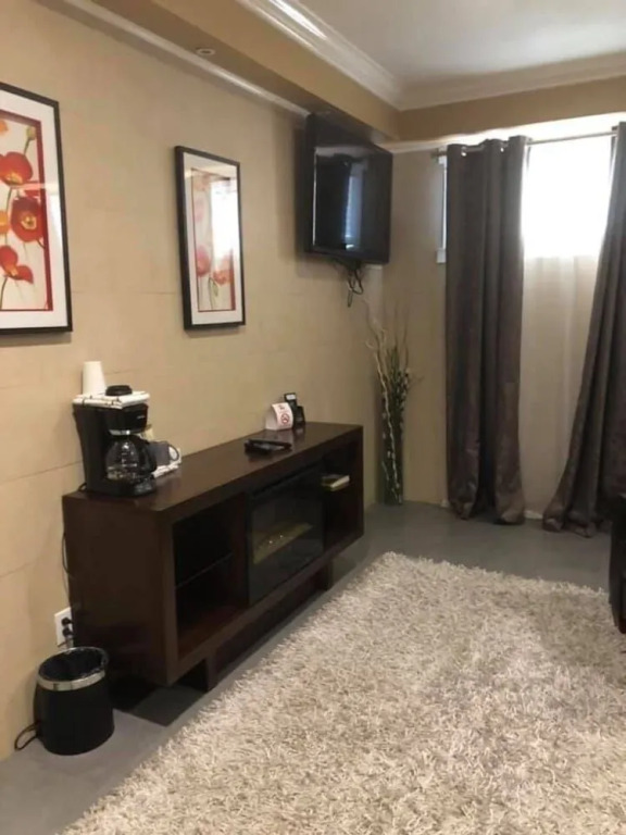 Luxury First Hotel