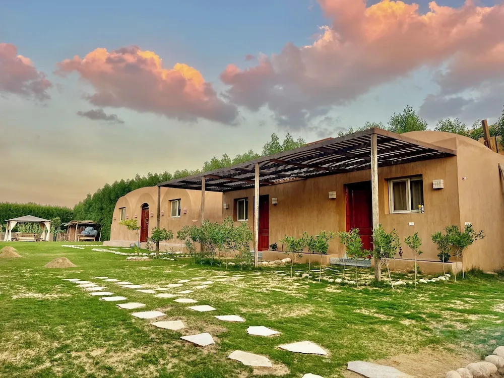 King Sahure Pyramid Inn