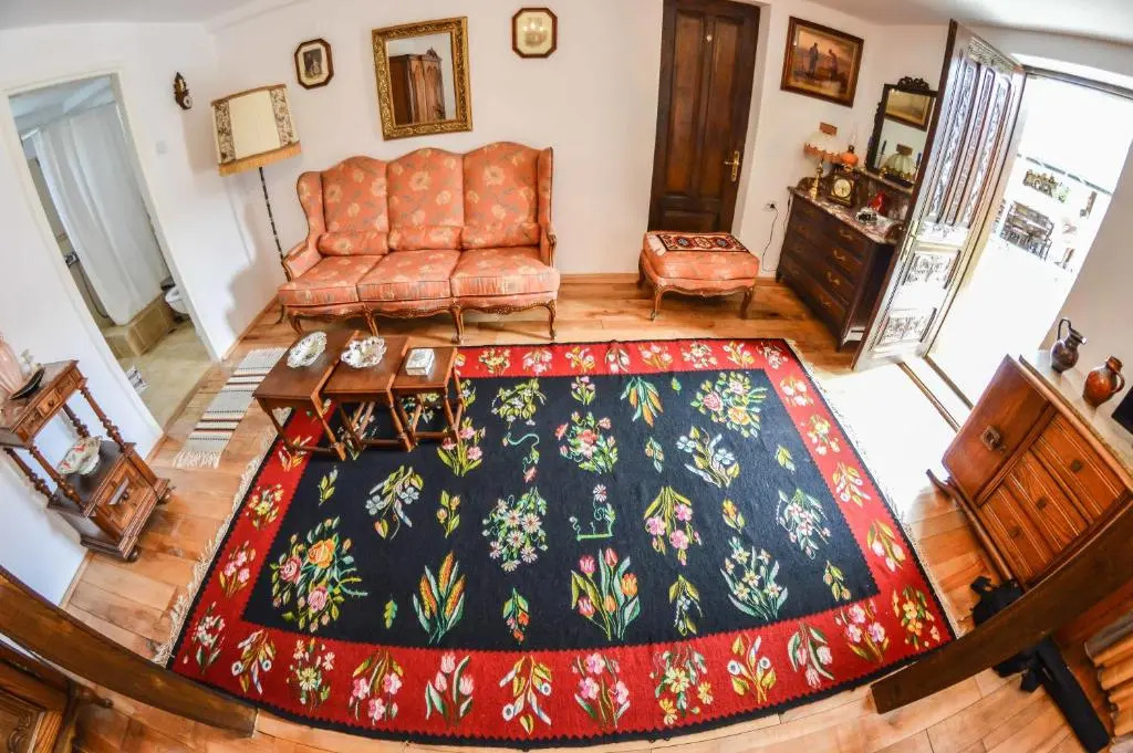 Casa Veche