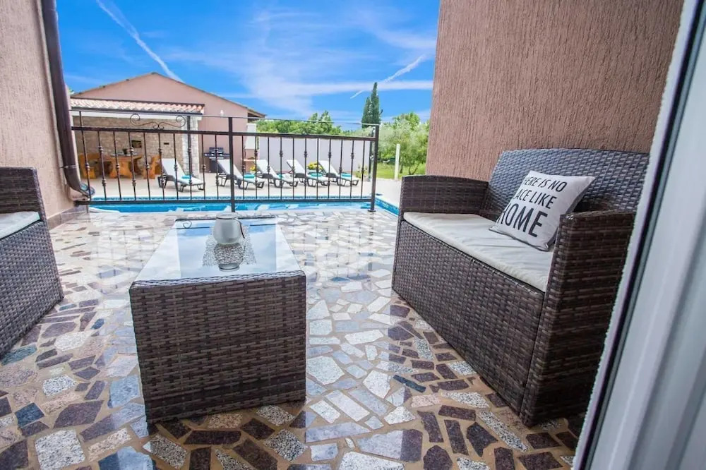 Villa Lara