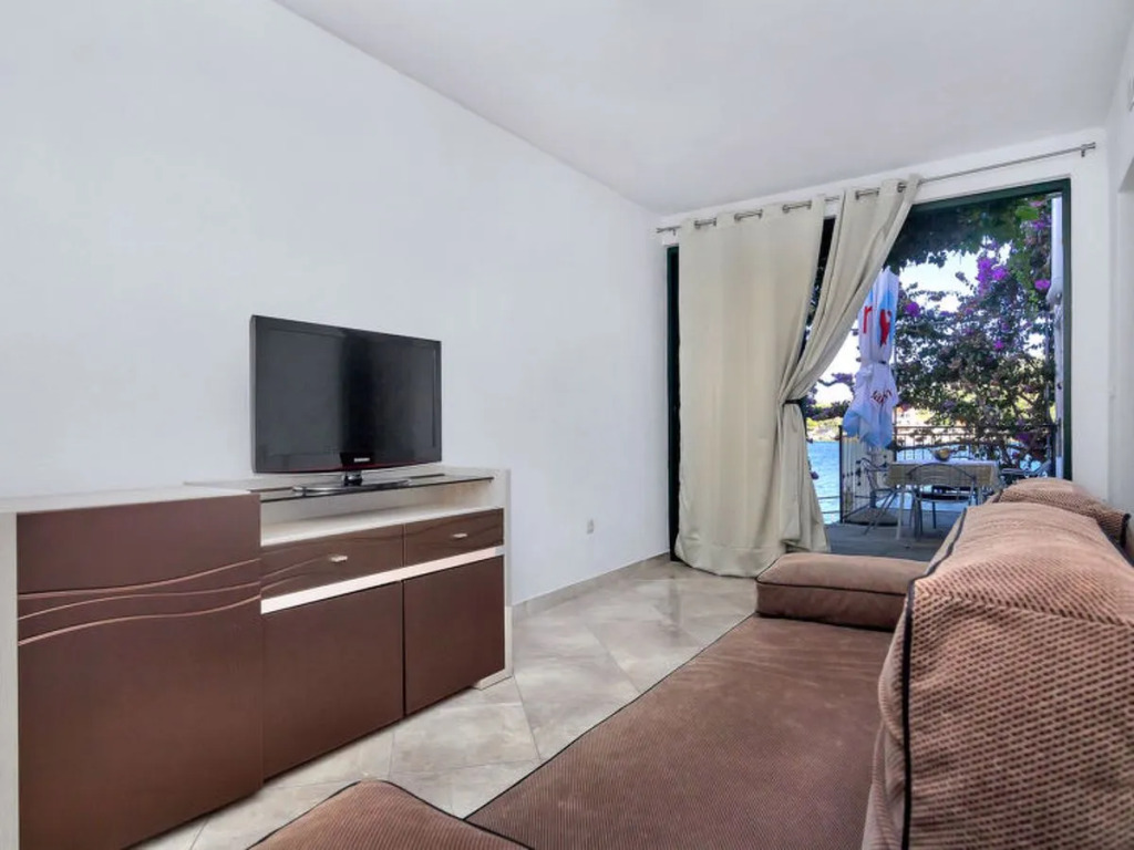Apartment Rubin Hvar/Pokrivenik 22733