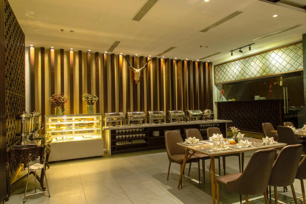 Dong Duong Hotel & Suites - City Central - Afternoon Tea Inclusive