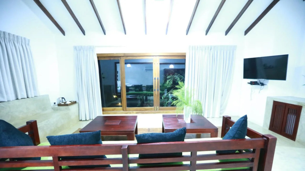 Pinthaliya Resort