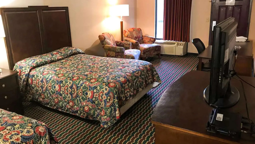 Magnuson Hotel Marietta