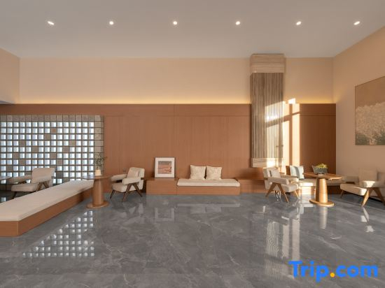 Sayram Lake Xinmin Muyun Mountain Residence Hotel