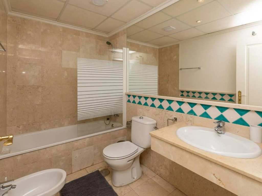 First line beach apartment 318