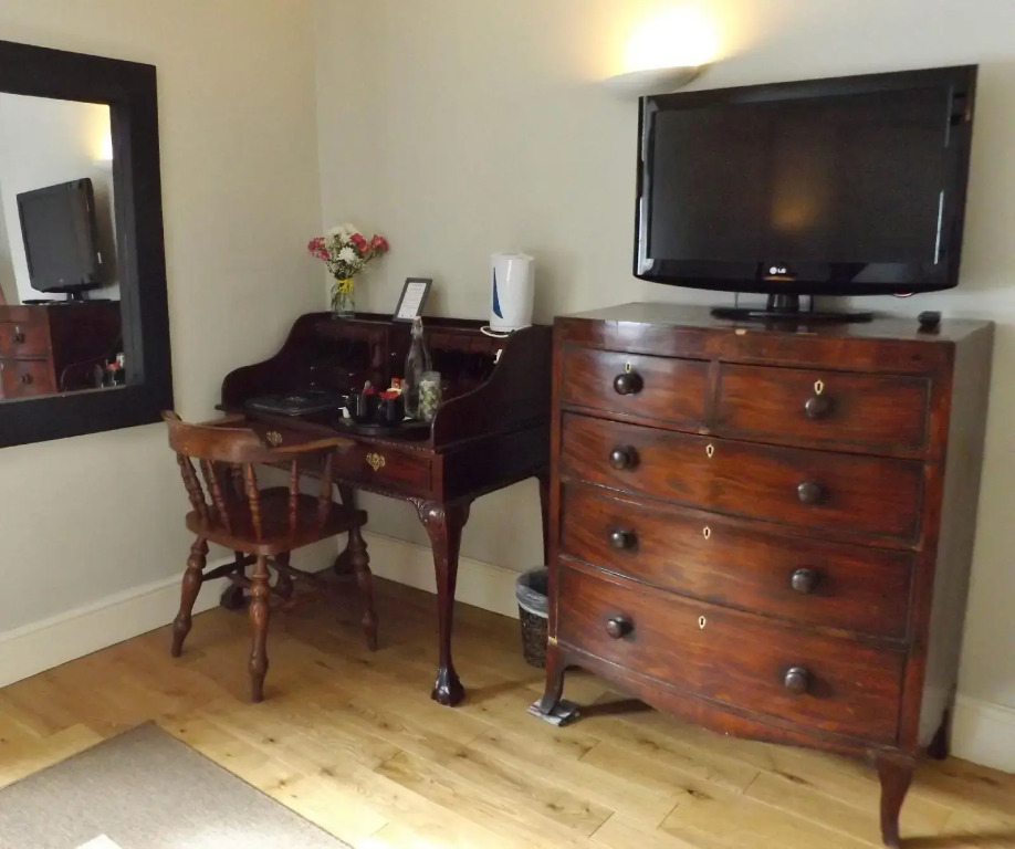 The Red Lion