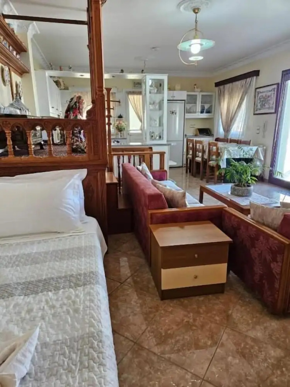 Tinas House