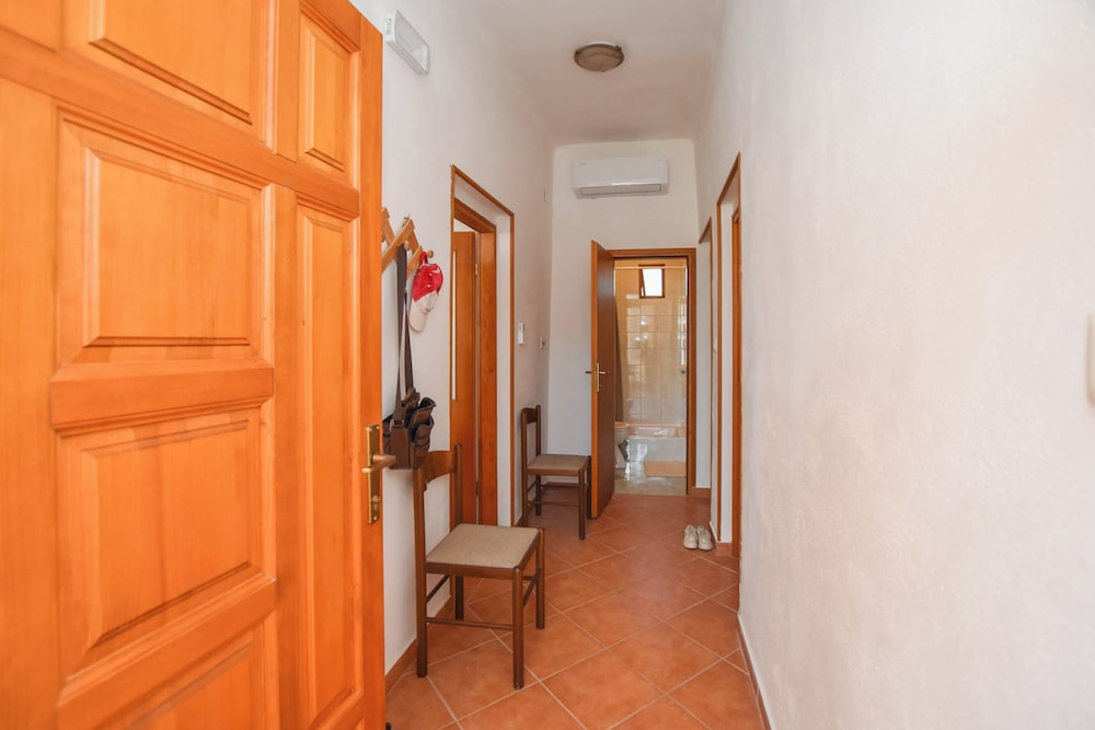 House Periska