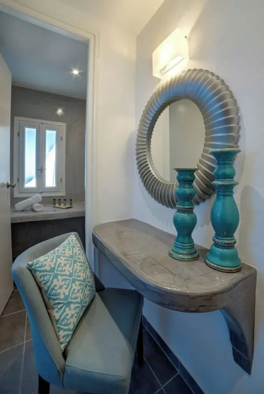 Remvi Suites