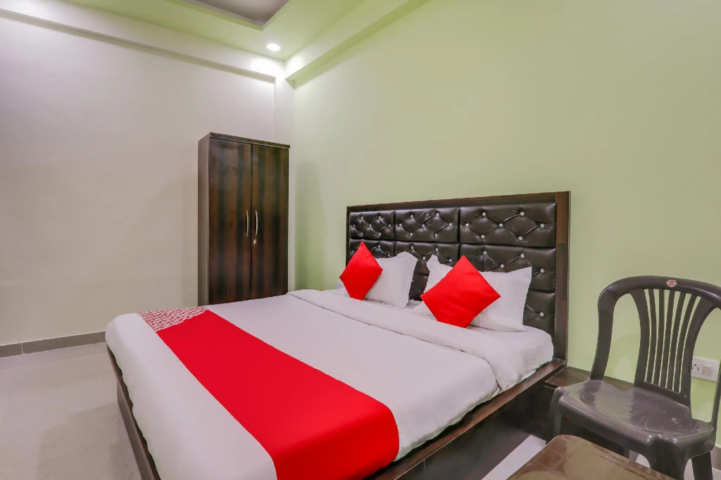 OYO Flagship 73746 Second Home