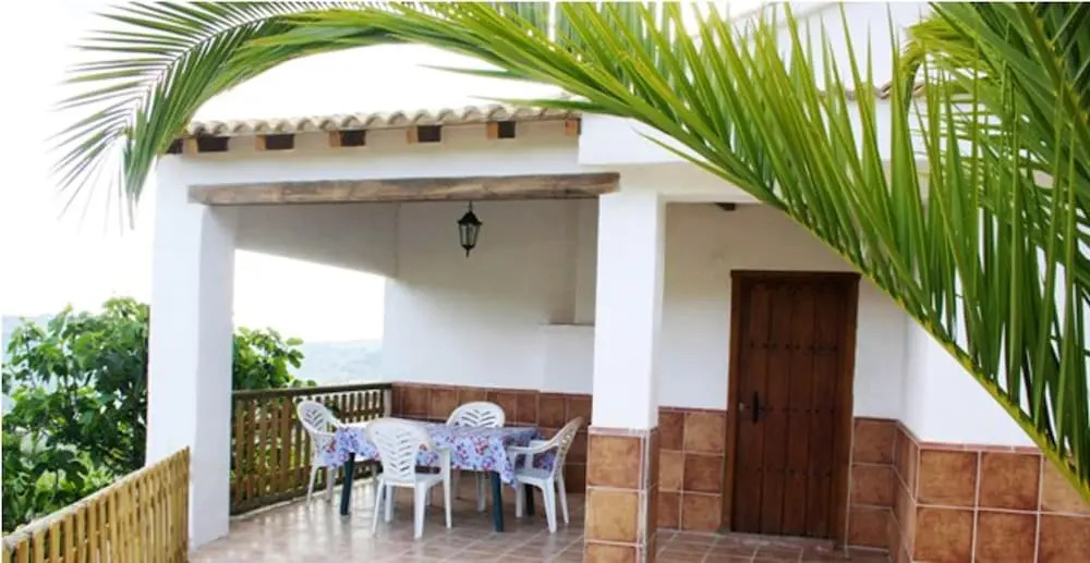 House With 2 Bedrooms in Montefrío, With Wonderful Mountain View, Priv