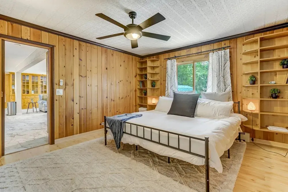 4925 Pike Unit1