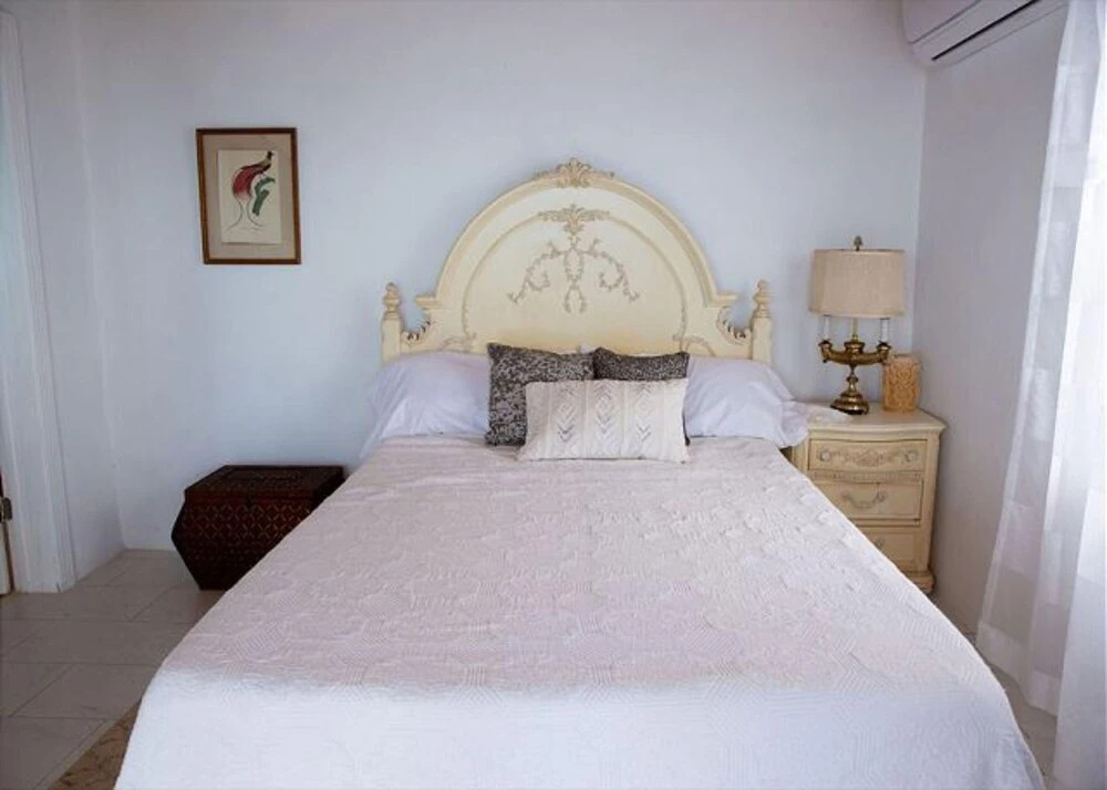 Blue Love Point home