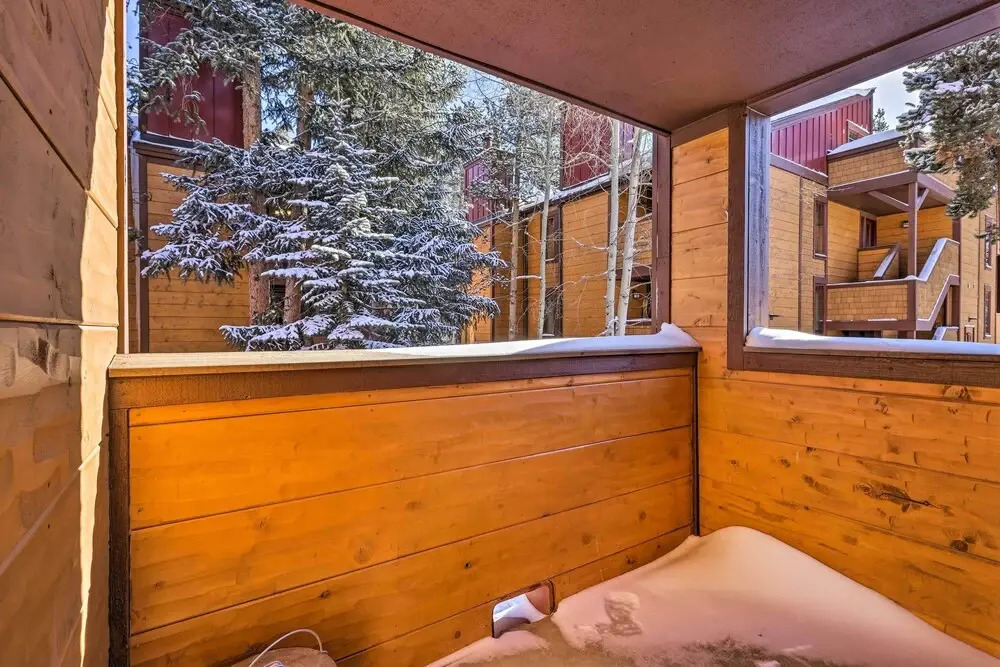 1/2 Mi to Chairlift! Breck Condo w/ Hot Tub Access