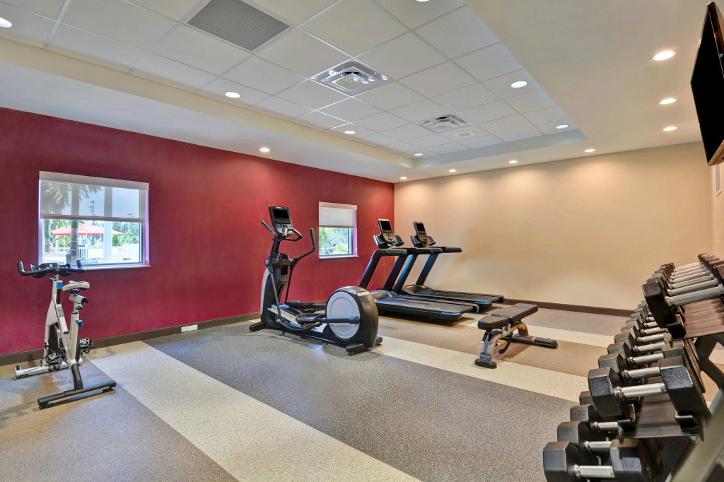 Home2 Suites By Hilton Naples I-75 Pine Ridge Road