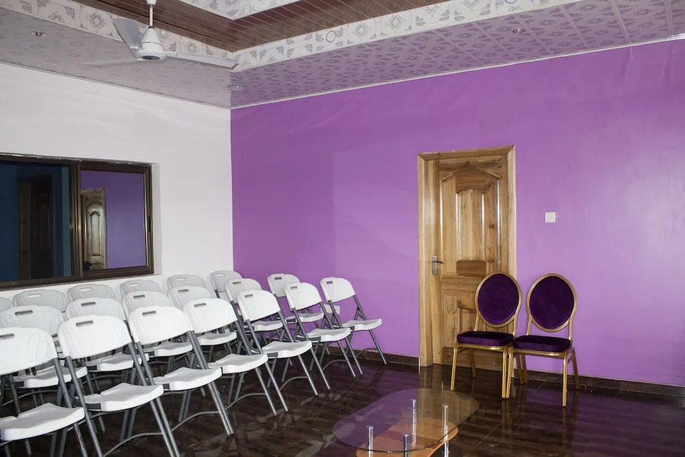 Peemarys Hotel