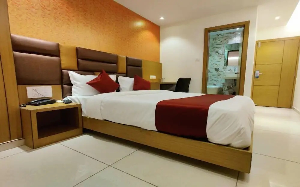 Hotel Hindustan Residency Thane