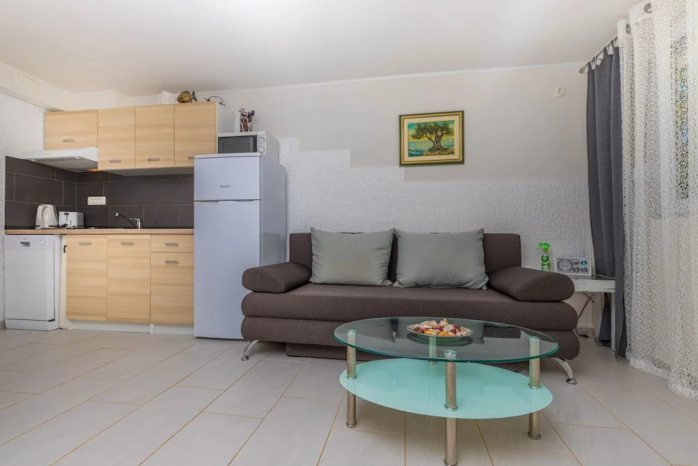 House Pavlina
