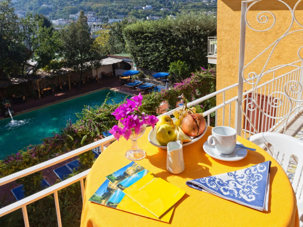 Hotel Cleopatra