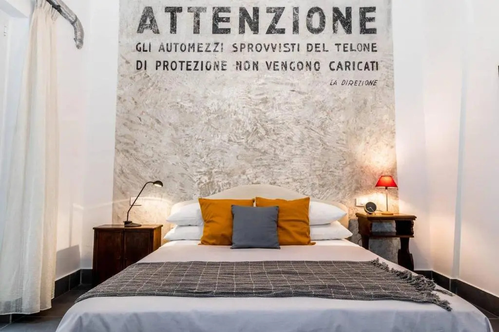 ALTIDO Charming Apt for 3 with Adorable Internal Garden