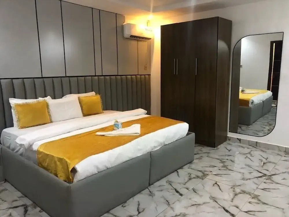 Patricia Hotel