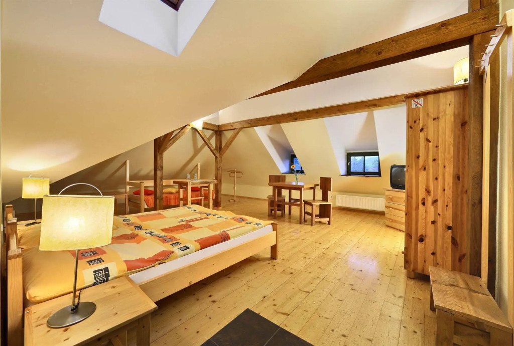 Hotel Garni Myší Díra