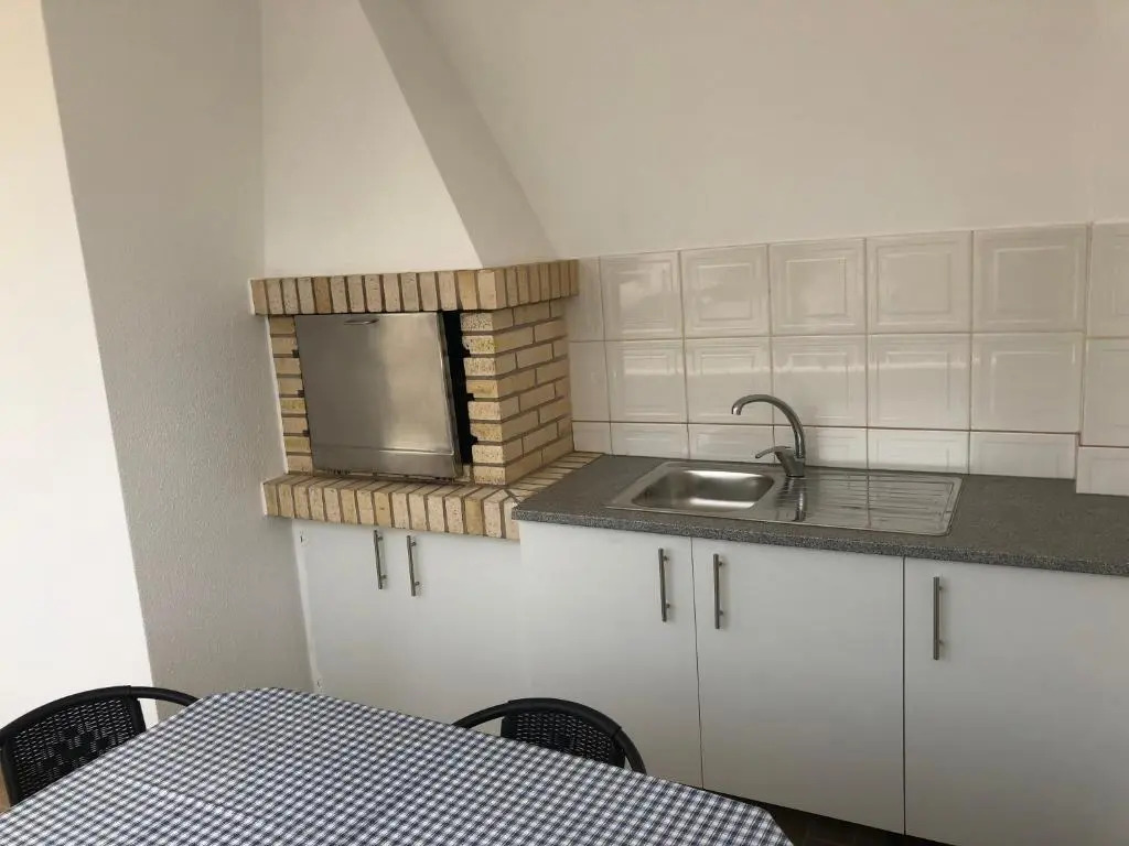 Olinda’s 2 Bedroom Apartment
