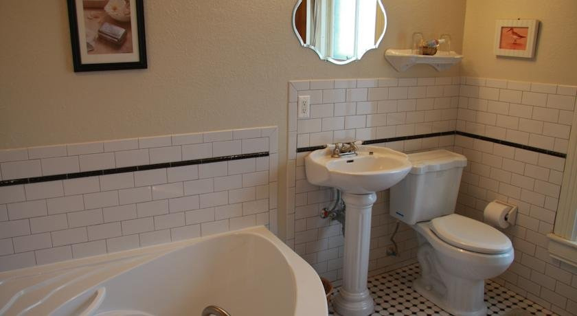 Salmon River B&B