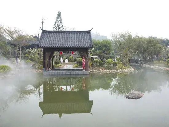 Yushuigu Hot Spring Hotel