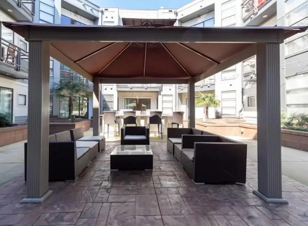 Luxury Apartment 329