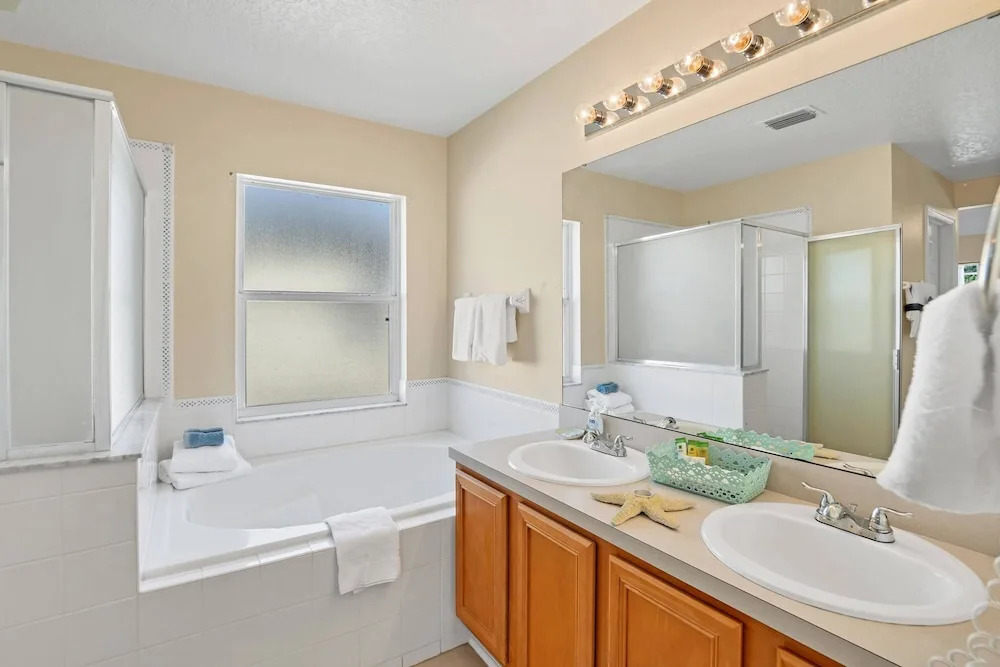 Spacious Pool Area and Game Room, Quiet Location Close to Disney #6lb73
