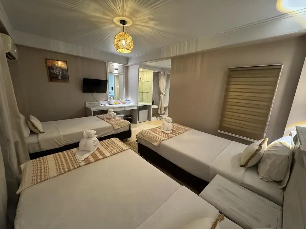 The Taksim Bangla Beach Hotel