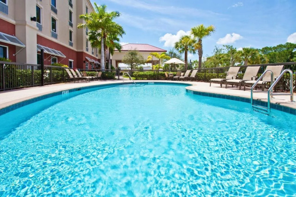 Hampton Inn & Suites Stuart-North