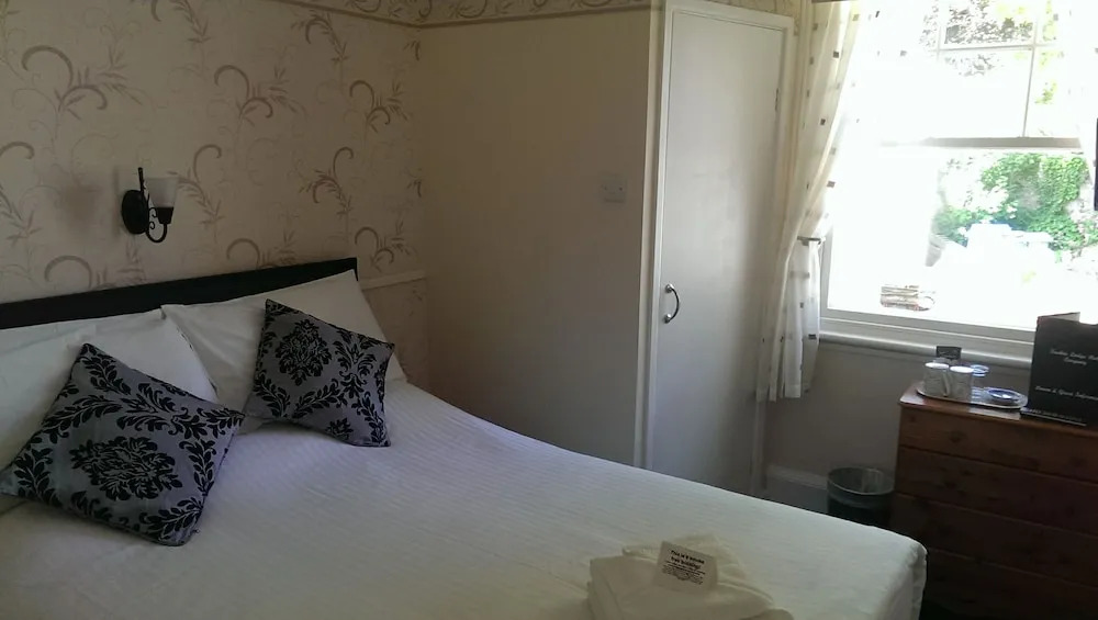 Tusker Lodge Hotel