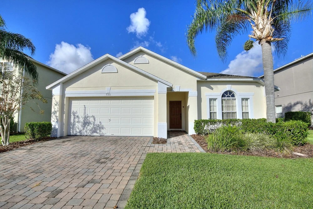 3 Bed Private Rear Games Room Gated Community