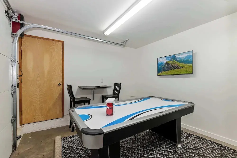 Tres Patos - Lakefront Stay for 8