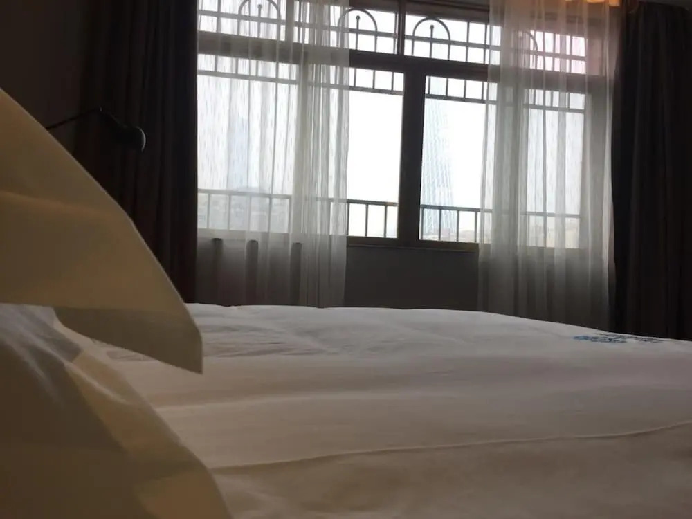 Lifu Hotel - Ke Cun Railway Station