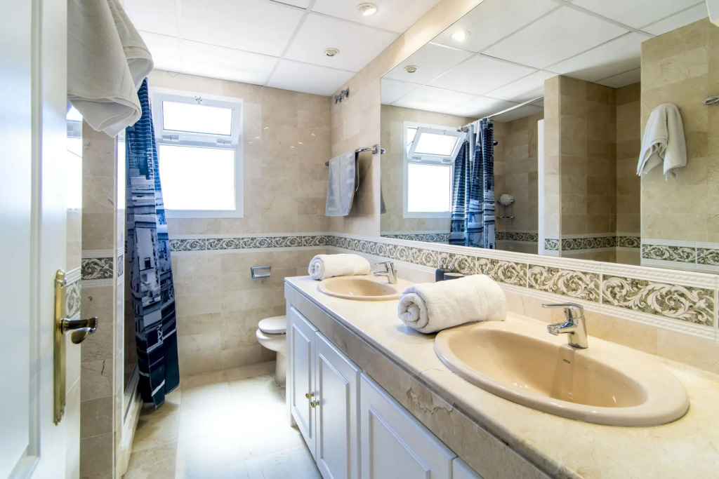 Lbp - 3 Bedroom Penthouse in Nueva Andalucia