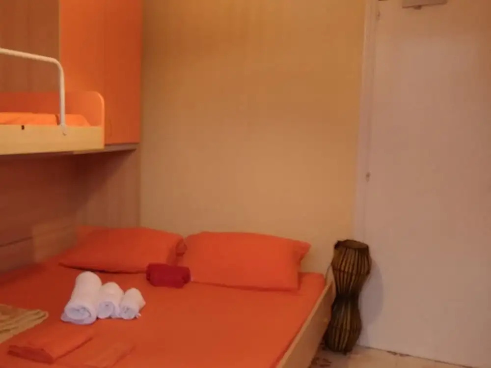Apartment With 2 Bedrooms in Torre Dell'orso, With Furnished Balcony -
