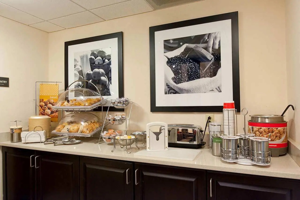 Hampton Inn & Suites Nashville-Vanderbilt-Elliston Place