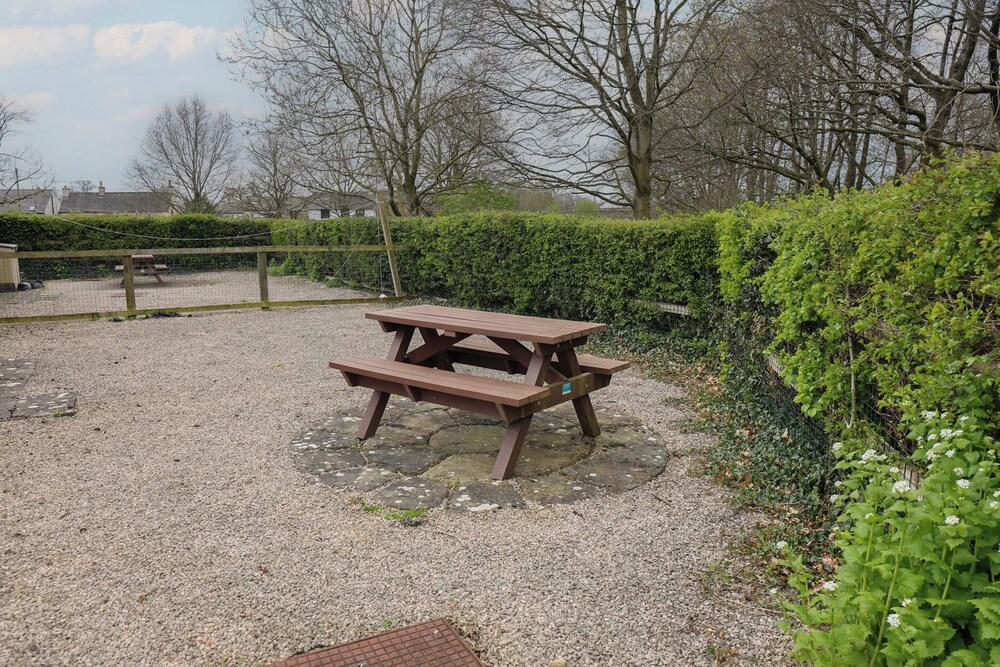 Jubilee Bungalow Pet Friendly Sleeps 4