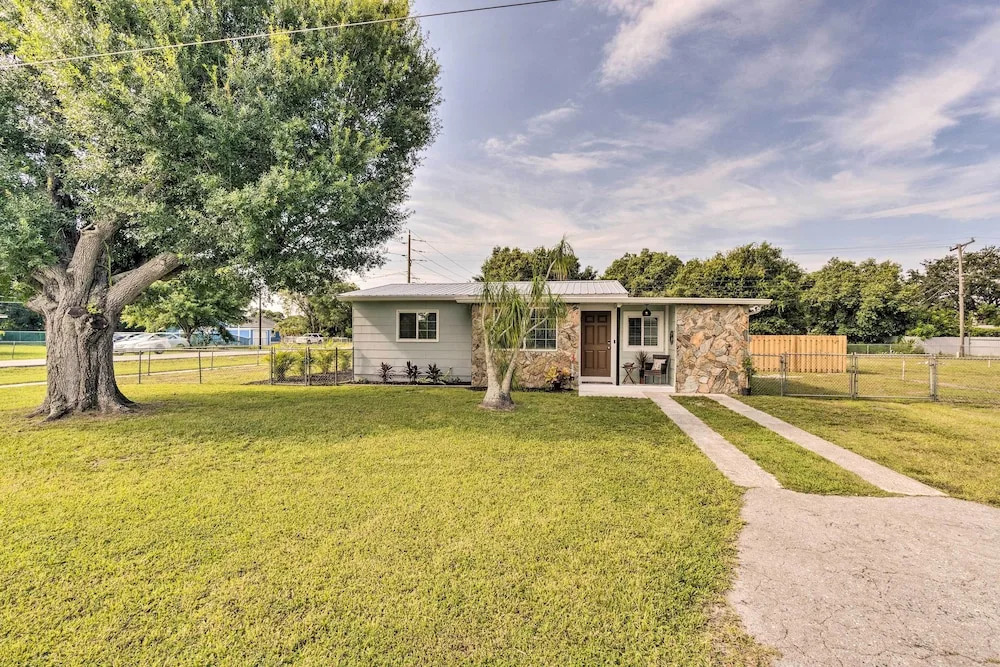 Punta Gorda Retreat Near Historic Downtown!